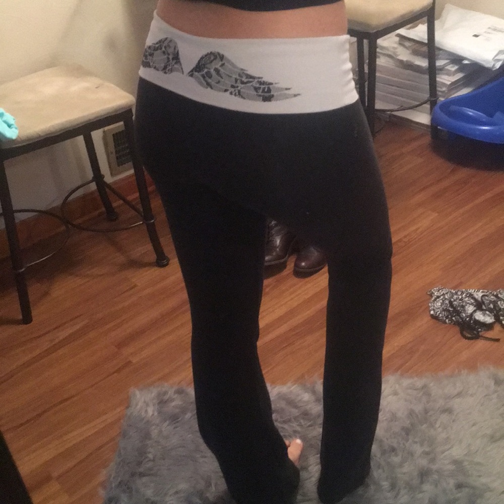 Victoria Secret Yogas!